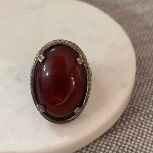 Elegant Silver and Brown Oval Ring